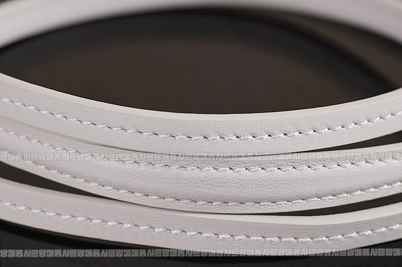 미우미우완더마테라세나파가죽호보백 20260317-124142-021루.jpg