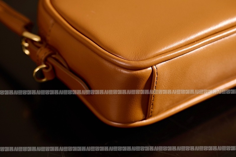 미우미우소프트파우치미니백 20260317-144834-017루.jpg