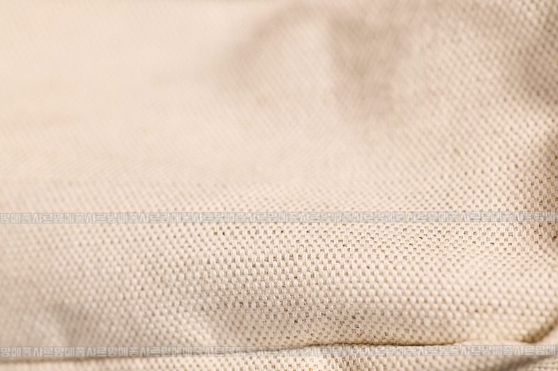 미우미우나파가죽파우치크로스백 20260317-154718-011루.jpg