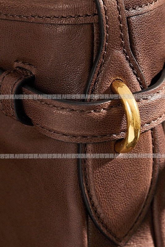 미우미우나파가죽파우치크로스백 20260317-155718-021루.jpg