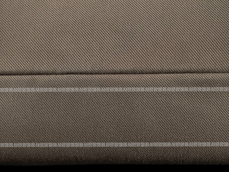 미우미우게버딘파우치 20260317-161916-013루.jpg