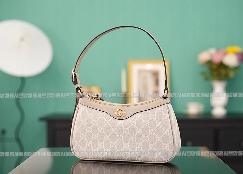 구찌오피디아스몰  20260319-122053-004루.jpg