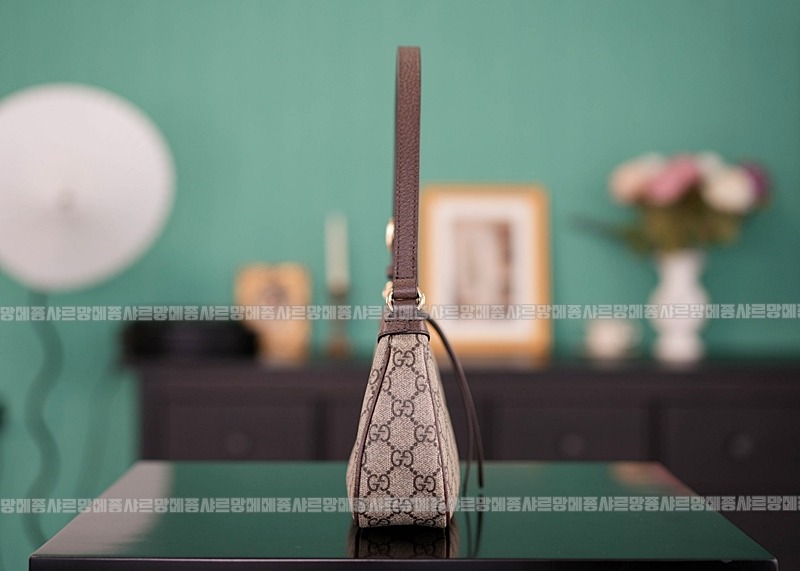 구찌오피디아스몰  20260319-123747-003루.jpg