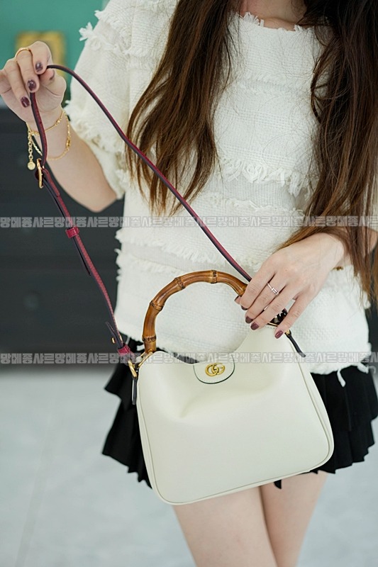 구찌다이애나숄더백스몰  20260319-125551-021루.jpg