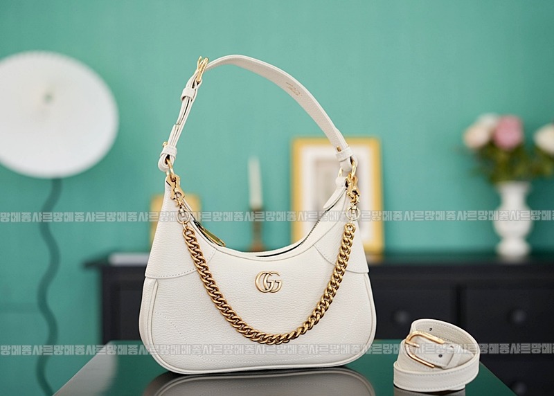 구찌아프로디테숄더백스몰  20260319-132817-008루.jpg