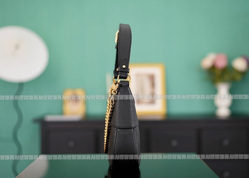 구찌아프로디테숄더백스몰  20260319-133146-003루.jpg