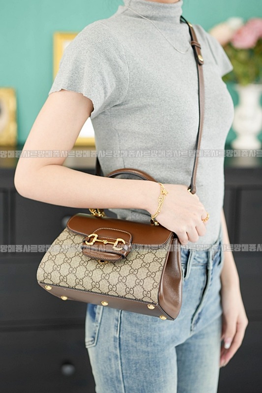 구찌홀스빗1955탑핸들백스몰 20260319-135151-025루.jpg