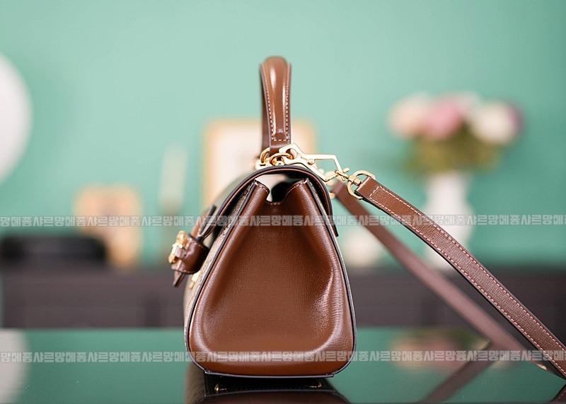 구찌홀스빗1955탑핸들백스몰 20260319-135146-003루.jpg