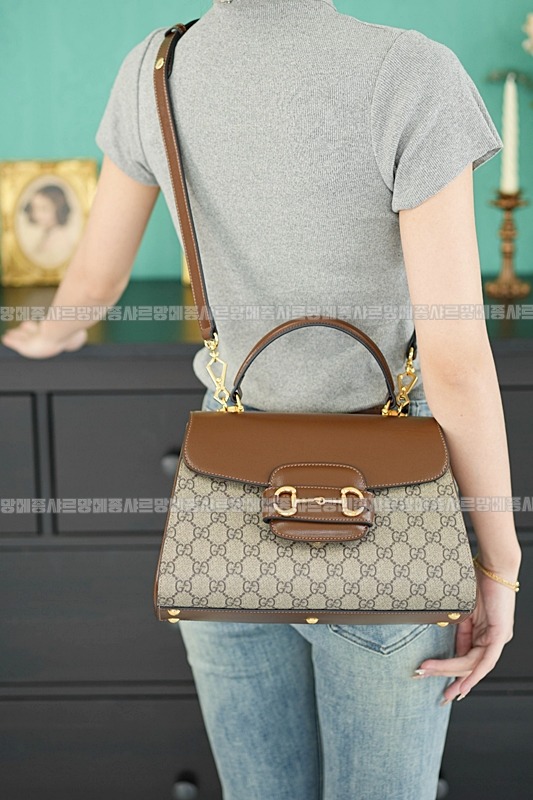 구찌홀스빗1955탑핸들백미디움 20260319-135733-023루.jpg