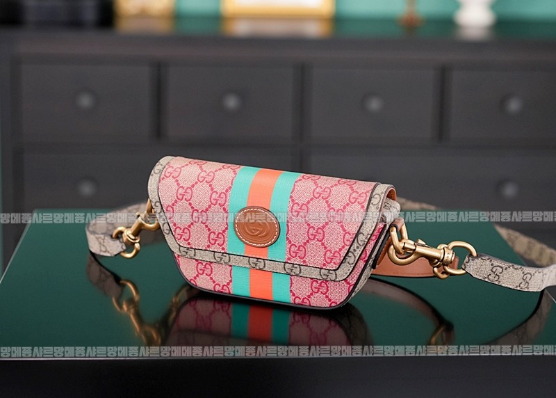 구찌웹GG탑핸들미니백 20260319-162148-009루.jpg