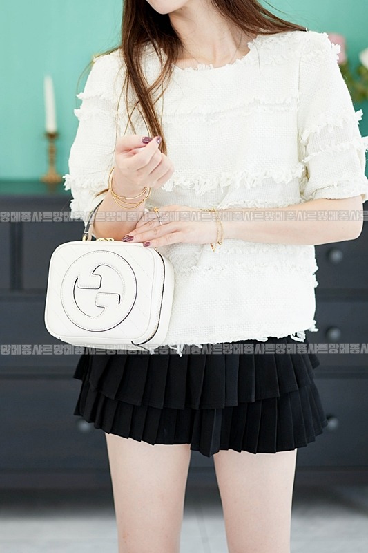 구찌블론디탑핸들백 20260319-163650-025루.jpg