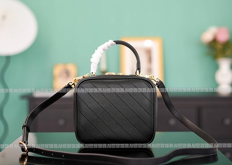 구찌블론디탑핸들백 20260319-164042-006루.jpg