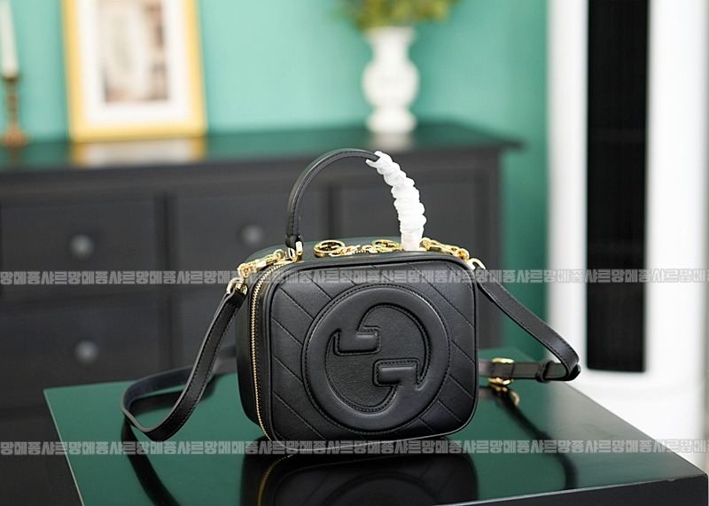 구찌블론디탑핸들백 20260319-164042-009루.jpg