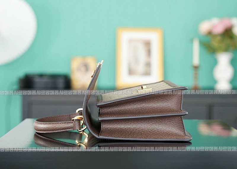 구찌오피디아GG수프림탑핸들백 20260320-095948-008루.jpg