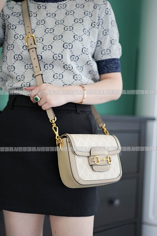 구찌홀스빗1995미니백 20260320-101145-021루.jpg