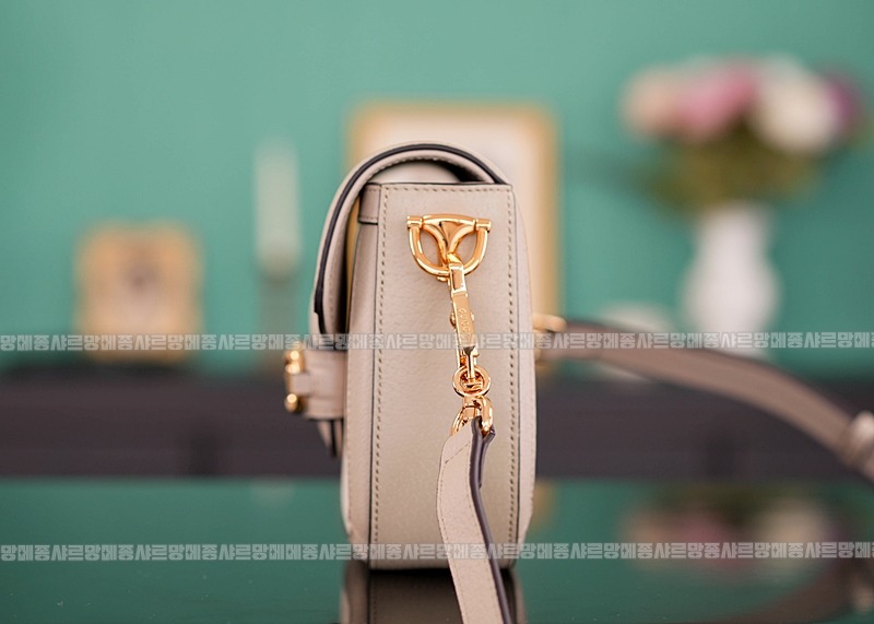 구찌홀스빗1995미니백 20260320-101141-003루.jpg