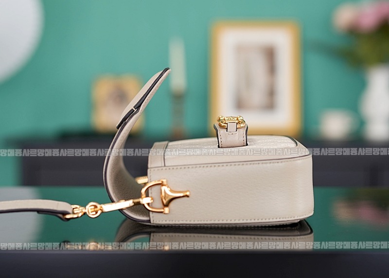 구찌홀스빗1995미니백 20260320-101142-008루.jpg