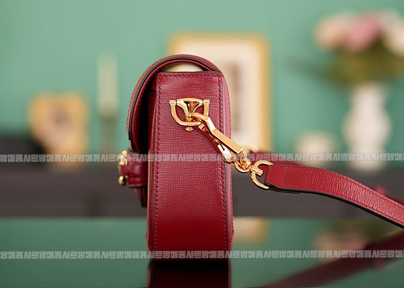 구찌홀스빗1995미니백 20260320-101701-004루.jpg