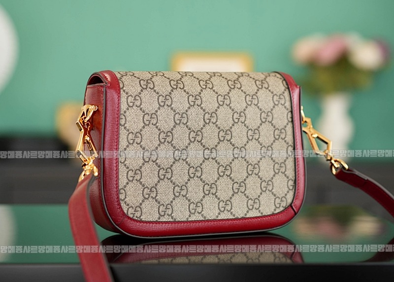 구찌홀스빗1995미니백 20260320-101701-006루.jpg