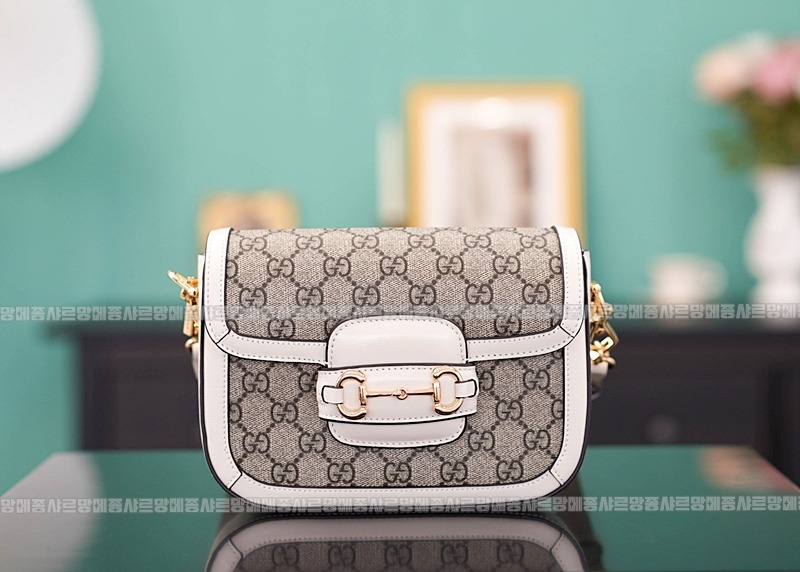 구찌홀스빗1995미니백 20260320-102006-002루.jpg