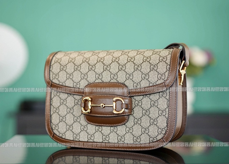 구찌홀스빗1995백미디움 20260320-103546-002루.jpg