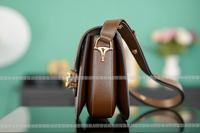 구찌홀스빗1995백미디움 20260320-103546-004루.jpg