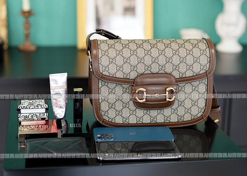 구찌홀스빗1995백미디움 20260320-103549-019루.jpg