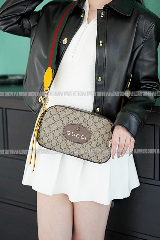 구찌네오빈티지GG수프림메신저백 20260320-132023-019루.jpg