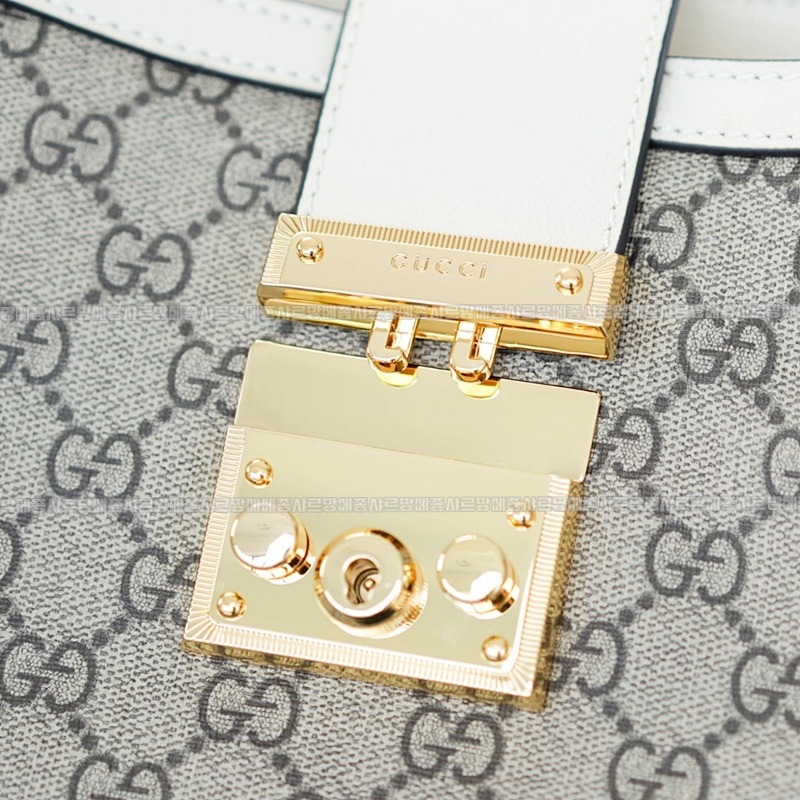 구찌패드락미디움GG캔버스숄더백 20260320-141705-014루.jpg