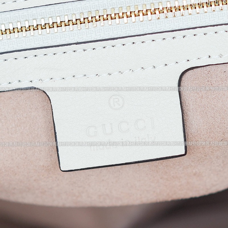 구찌패드락미디움GG캔버스숄더백 20260320-141706-018루.jpg