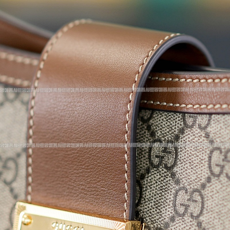 구찌패드락미디움GG캔버스숄더백 20260320-142414-012루.jpg