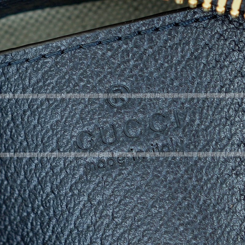 구찌오피디아스ㅡ트로베리참스몰체인숄더백 20260320-143028-018루.jpg