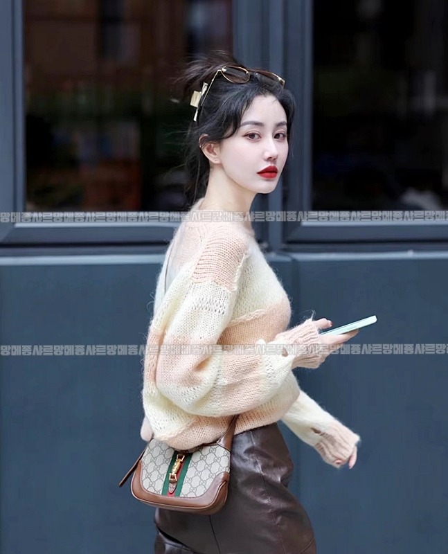 구찌재키1961미니숄더백 20260320-145040-019루.jpg