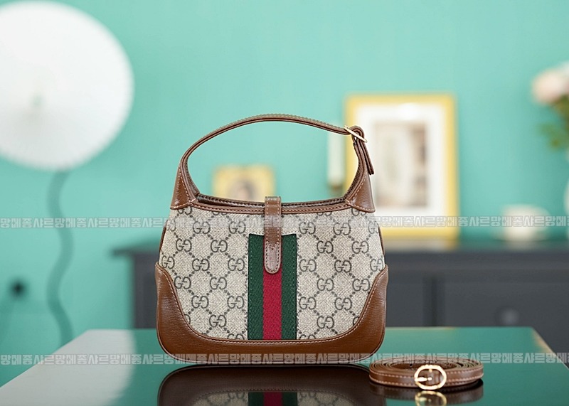 구찌재키1961미니숄더백 20260320-145037-003루.jpg