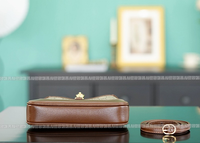 구찌재키1961미니숄더백 20260320-145037-005루.jpg