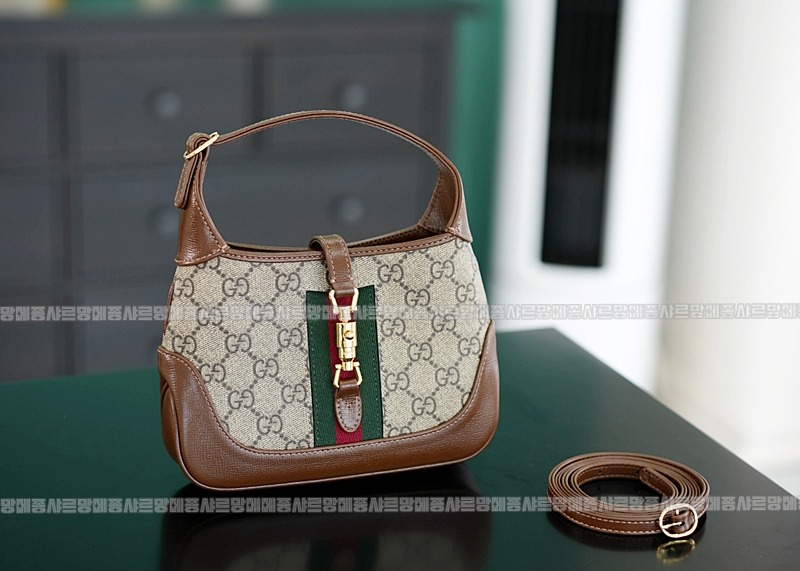 구찌재키1961미니숄더백 20260320-145038-008루.jpg