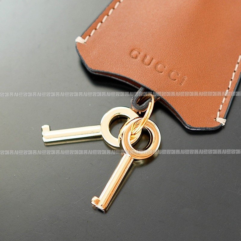 구찌패들락스몰GG숄더백 20260320-154307-017루.jpg