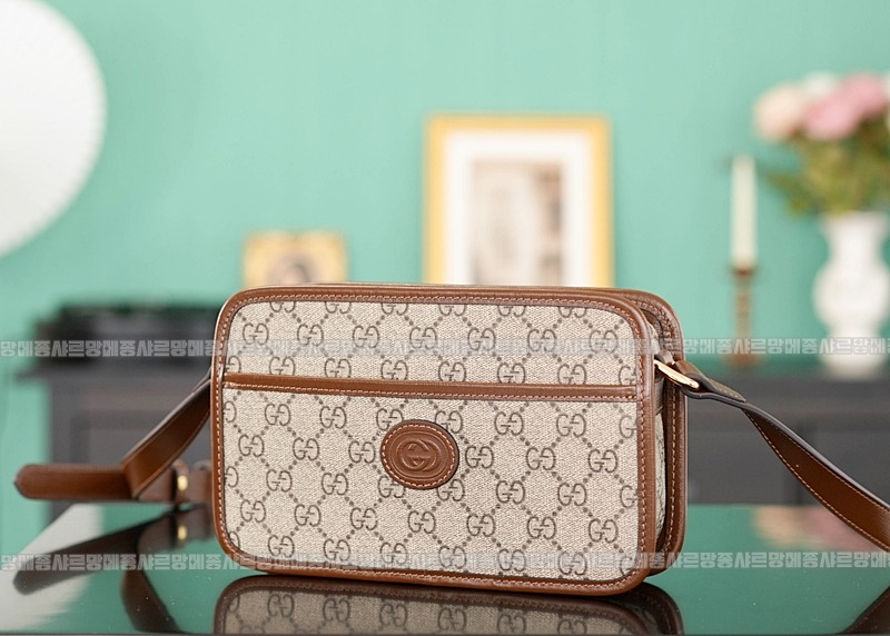 구찌GG니터로킨스프림클러티백 20260320-155708-002루.jpg