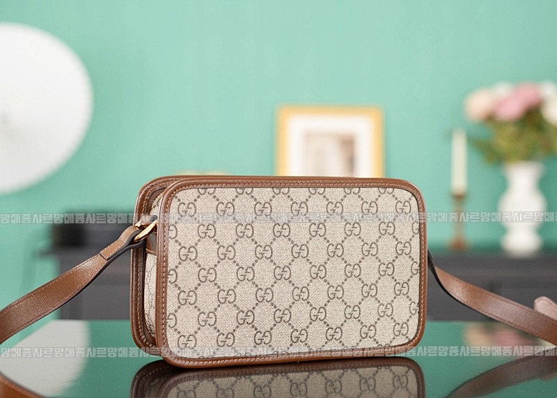 구찌GG니터로킨스프림클러티백 20260320-155708-004루.jpg