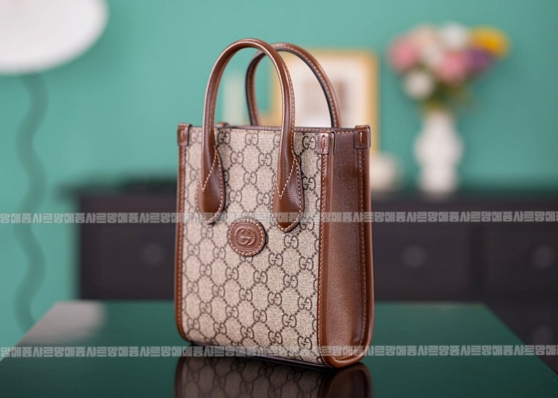 구찌인터로킹G미니토트백 20260320-160326-002루.jpg