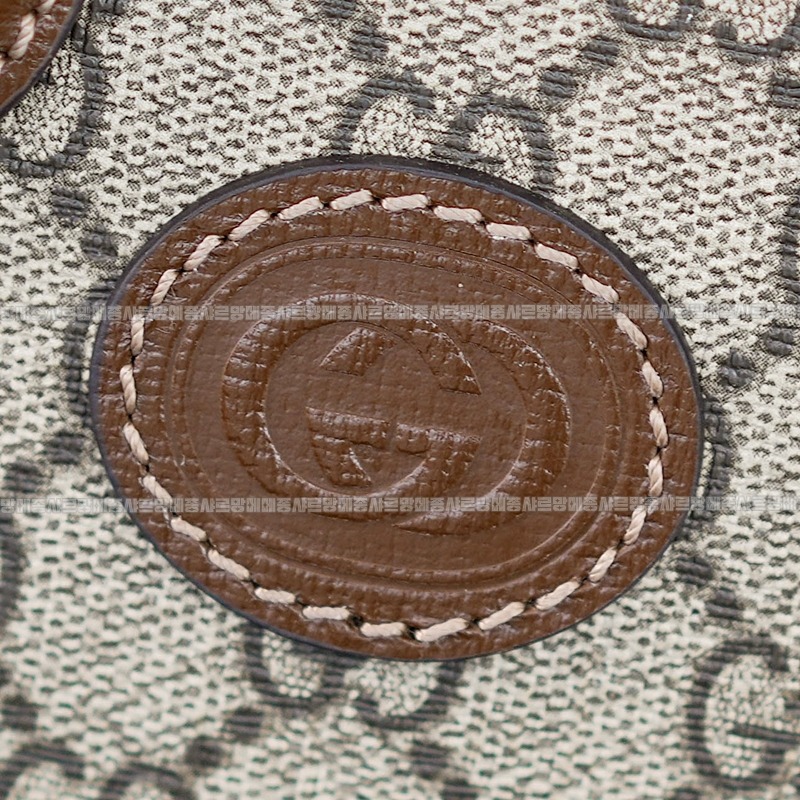 구찌인터로킹G미니토트백 20260320-160327-010루.jpg