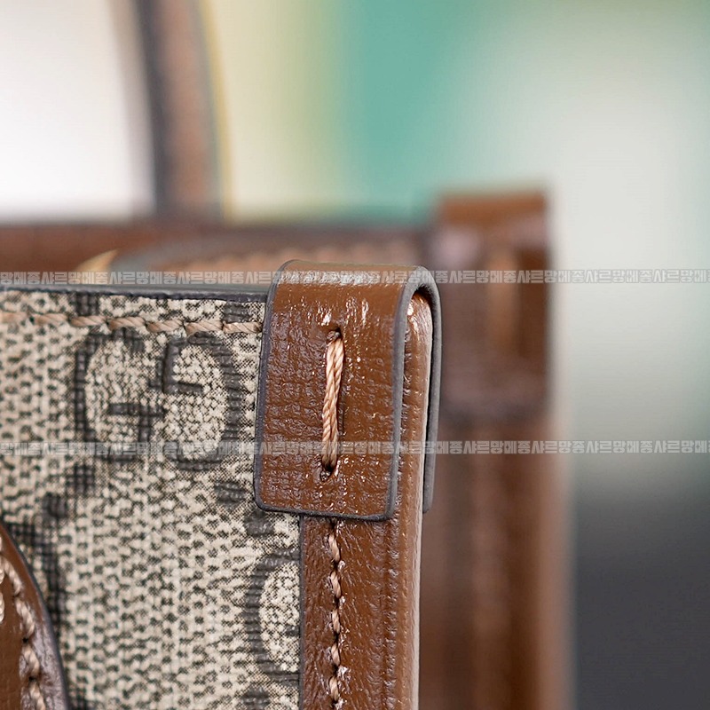 구찌인터로킹G미니토트백 20260320-160328-015루.jpg