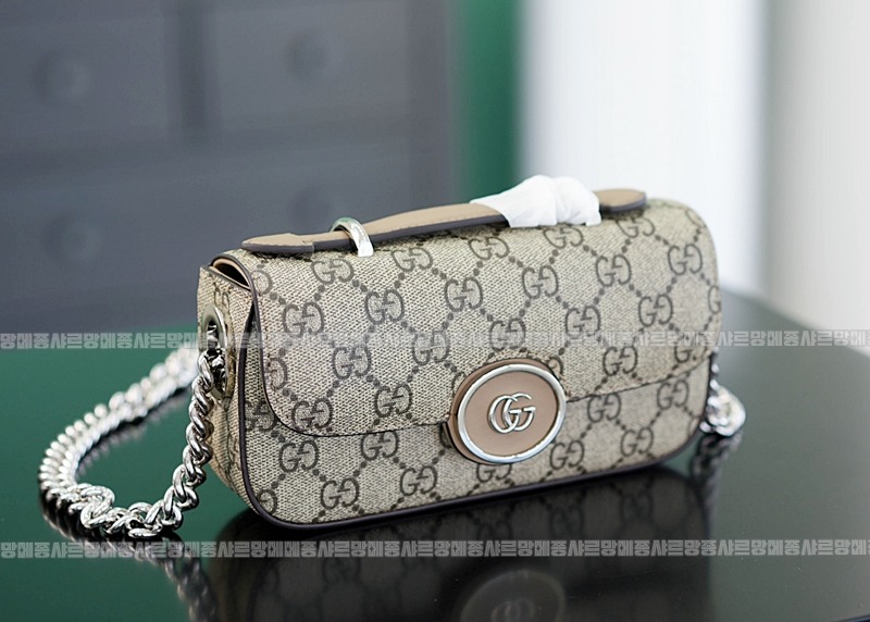 구찌쁘띠GG미니숄더백 20260320-161602-009루.jpg