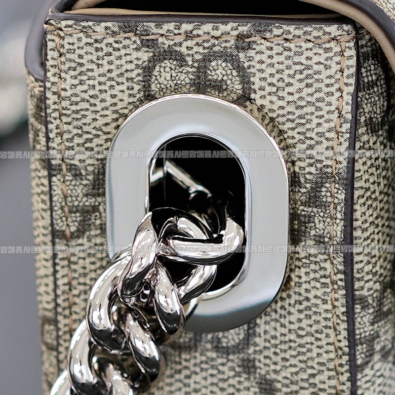 구찌쁘띠GG미니숄더백 20260320-161603-012루.jpg