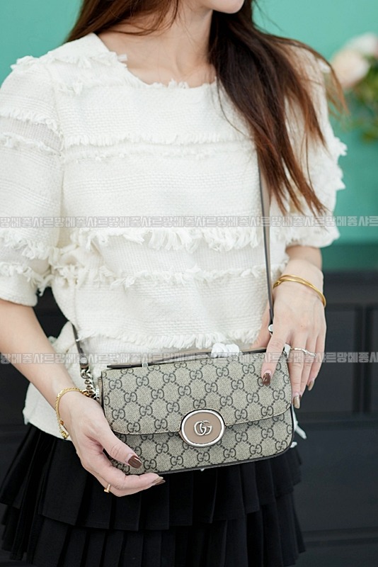 구찌쁘띠GG미니숄더백 20260320-162634-022루.jpg