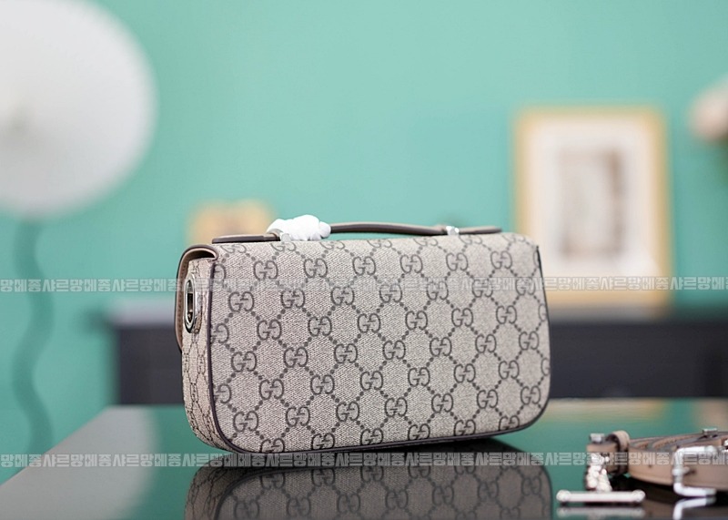구찌쁘띠GG미니숄더백 20260320-162630-004루.jpg