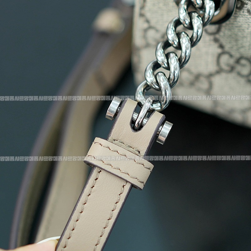 구찌쁘띠GG미니숄더백 20260320-162632-014루.jpg