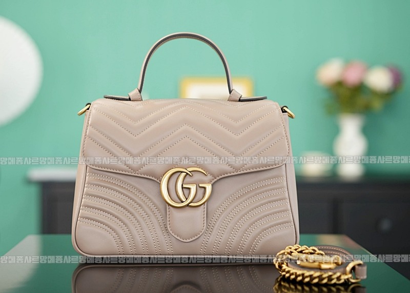 구찌GG마몽마틀라세숄더백미디움 20260321-110351-001루.jpg