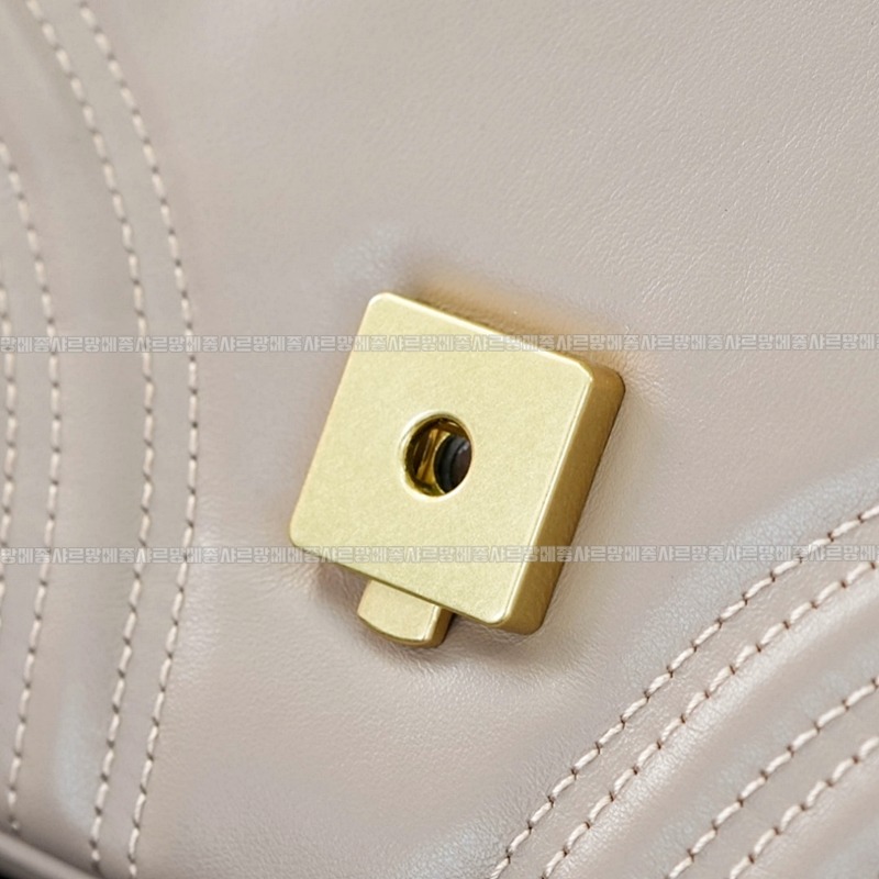 구찌GG마몽마틀라세숄더백미디움 20260321-110354-017루.jpg