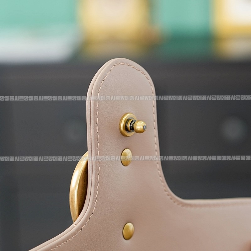 구찌GG마몽마틀라세숄더백미디움 20260321-110354-016루.jpg